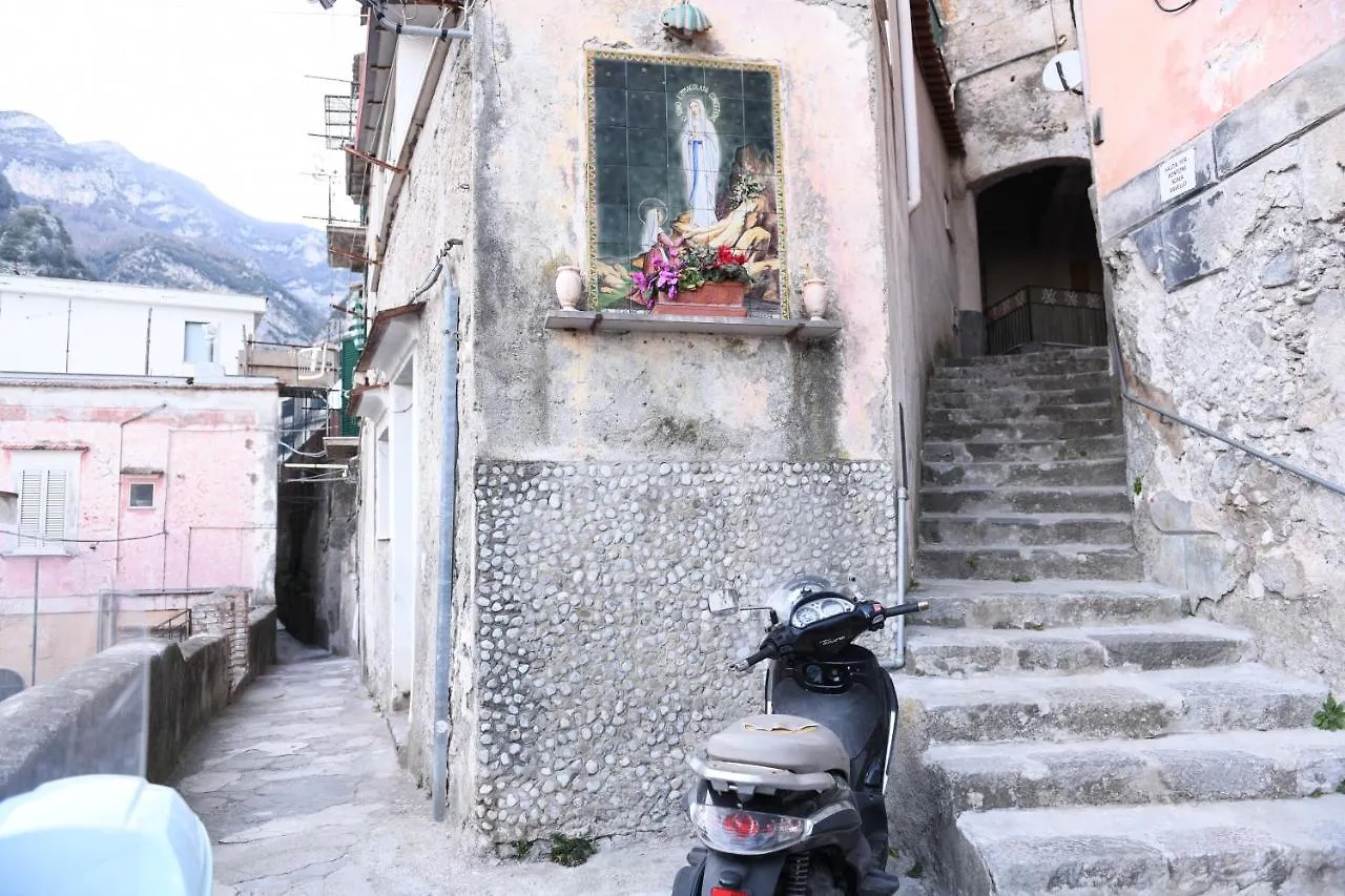 Angela House Amalfi Centro公寓